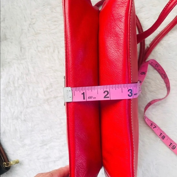 Prada handbag. - Picture 16 of 16